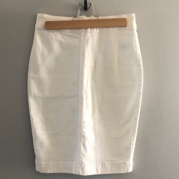 Wilfred Free White Denim Skirt - Picture 2 of 3